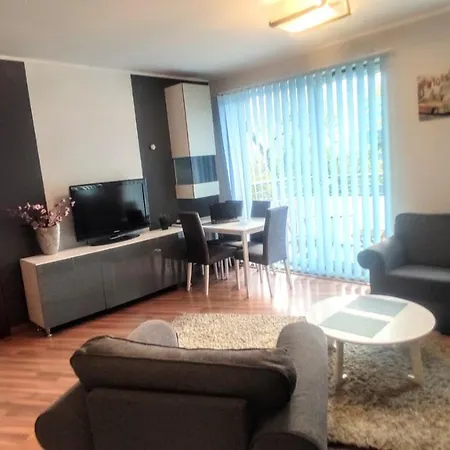 Apartament Kaczewska Dla 2-4 Osob - Salon Z Kuchnia I Sypialnia *