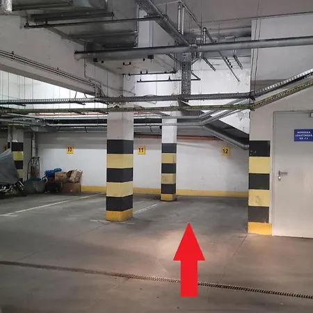 Daire Mieszkanie Redlowo Dla 2-4 Osob - Ii Pietro, Garaz Podziemny, Darmowy Parking Przed Budynkiem, Winda, Ochrona, Blisko Kolejka I Autobus *